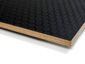 Placaj antiderapant din mesteacăn Heksa Plus 4000 x 1900 x 9 mm, maro